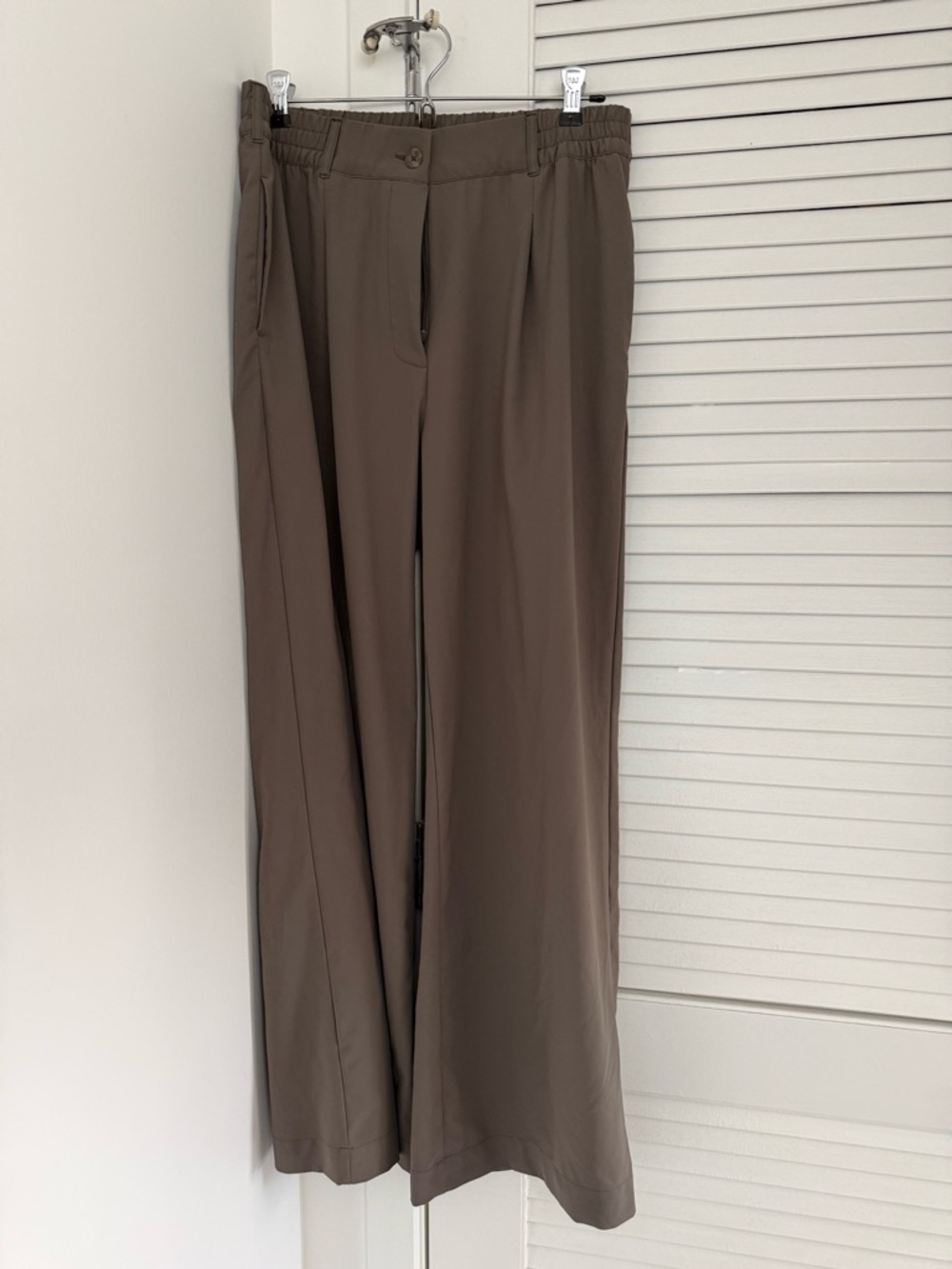 Beyond Yoga Wide-Leg Pants in Brown
